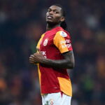 Galatasaray’da ilginç değişiklik: Rafael Leao 15 dakikada oyundan alındı