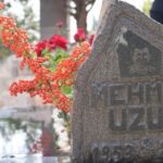 Kürt yazar Mehmed Uzun mezarı başında anıldı