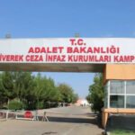 Pirtûka ‘Manîfestoya Civaka Komînal a Demokratîk’ li girtîgehê hate qedexekrin