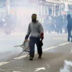 Fransa’da Büyük Protestolar Sürüyor: 135 Gözaltı ve 70 Bin Güvenlik Görevlisi