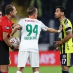 Oyunun belirleyici olayında, Fenerbahçe-Alanyaspor hakemleri yorumlandı