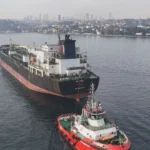 Dron Saldırısına Uğrayan AK ANA Tankeri İstanbul Boğazı’ndan Geçti