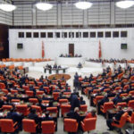 TBMM Genel Kurulu: Muhalefetin “fon krizi” önergeleri AKP ve MHP’nin oylarıyla