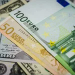 Döviz Kurlarından Yeni Haftaya Rekor Yükselişle Başlangıç: Dolar ve Euro Seviyeleri