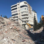 Malatya’da deprem yıkımları soruşturması: 3’ü kamu görevlisi, 14 kişi tutuklandı