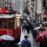 AKOM yeni raporunu yayımladı: İstanbul’da yağışlı hava ne zamana kadar sürecek?