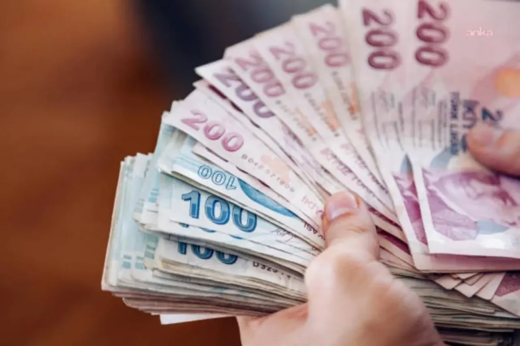 VGM Yükseköğrenim Burs Başvuruları Başladı: Aylık 4 Bin TL Destek Şartları Neler?