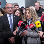 İstanbul Barosu’ndan Halk TV önünde açıklama: Anayasa’ya aykırı bu durumu ve bundan