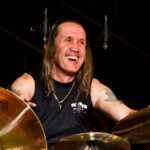 Iron Maiden’ın Eski Davulcusu Nicko McBrain Trump’la Golf Oynamayı Neden Reddetti?