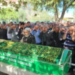Adana’da vahşet: Sevda Dinler son yolculuğuna uğurlandı