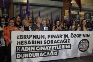 İzmir’de 10 Günde 3 Kadın Katledildi: Cezasızlığa Son Verin Çağrısı