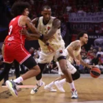 Fenerbahçe Olympiakos’u Deplasmanda Yendi: EuroLeague’de 7. Hafta Nefes Kesti