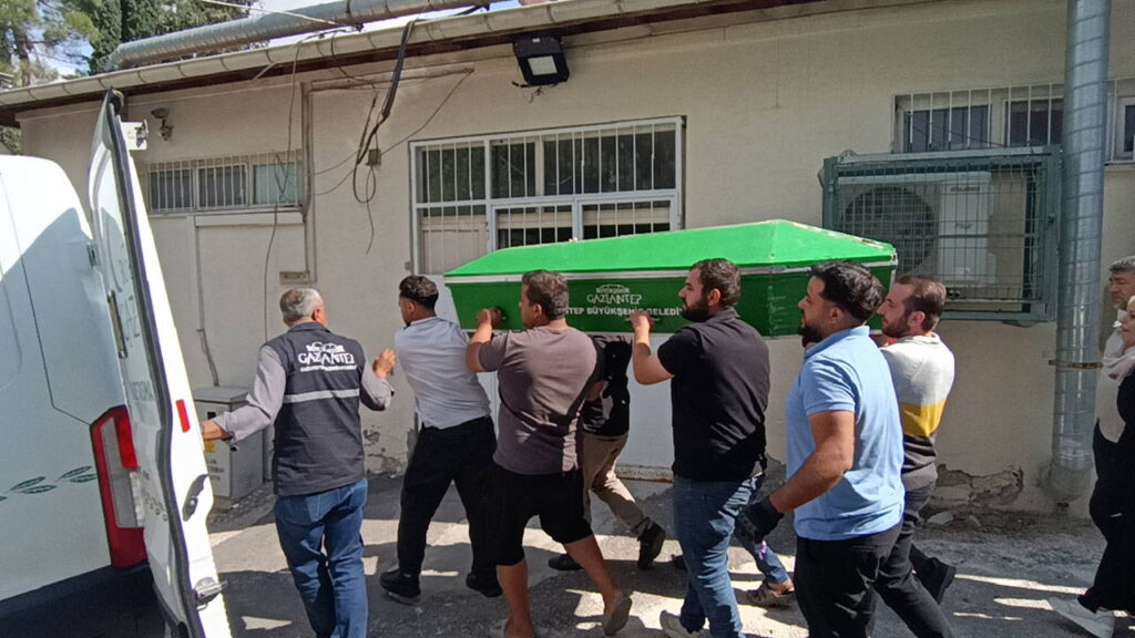 Gaziantep’te 12 yaşındaki çocuk, 16 yaşındaki Muhammed’i bıçakladı