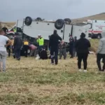 Afyonkarahisar’da feci kaza… Midibüs, şarampole devrildi: 25 yaralı!