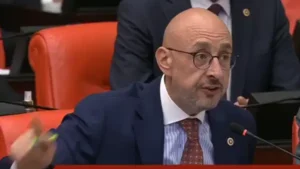 İYİ Partili Uğur Poyraz’dan iktidar sıralarına sert çıkış: ‘Hiç mi ar etmiyorsunuz,