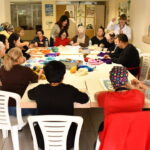 Tepebaşı Gökkuşağı Kafe’de emek ve sevgi panolara işlendi