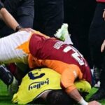 Stenbol: Piştî maçê lîstikvanên Galatasaray û Fenerbahçeyê li nav sehayê pevçûn