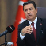 Muğla Büyükşehir Belediye Başkanı Ahmet Aras, parti değiştirme iddialarına son