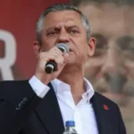 Özgür Özel’den İzmir’de Basın Özgürlüğü Yürüyüşüne Kritik Destek