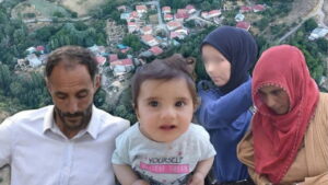 Sivas’ta kaybolan 11 aylık Büşra bebekten 40 gündür haber yok: Anne, baba ve 4 kişi