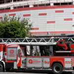 Antalya Stadyumu’nda Korkutan Yangın: Baca Kısmındaki Alevler Paniğe Neden Oldu