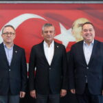 Özgür Özel Manisa’da Kritik Zirve: Başkan Dutlulu ve 14 İlçe Başkamıyla Buluştu