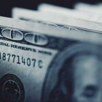 Dolar/TL 49,60 Seviyesine Yükseldi: Döviz Kurlarında Son Durum Ne?