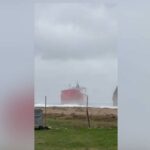 Çatalca’da gemi karaya oturdu
