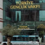 Okulda TÜGVA tanıtımına ‘fotoğraf’ tepkisi: İtiraz eden öğretmene tehdit iddiası