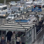 İstanbul’da maç mesaisi: Dev derbi öncesi trafik kırmızıya büründü