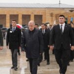 Ümit Özdağ ve Zafer Partisi Gençlik Kollarları İli Anıtkabir’e Ziyaret Etti
