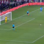 Tüm ülke Muslera’yı konuşuyor: Yarı finalde tarihi performans