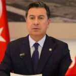 AKP’ye geçeceği iddia edilen Ahmet Aras’tan YENİ Parti’ye mesaj