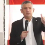 Özgür Özel, Üzüm Evinçleriyle Kolaylaşıyor