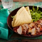 Meksika Mutfağının Saray Mirası: Mole Poblano Chicken