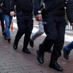 İstanbul merkezli 3 ilde FETÖ operasyonu: 15 gözaltı