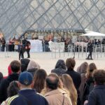 Louvre Müzesi eylemler nedeniyle ziyarete kapatıldı
