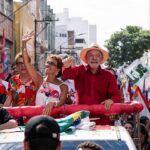 Flavio Bolsonaro ve Lula’nın Twitter sayfalarının takipçi oranları arasında ne fark