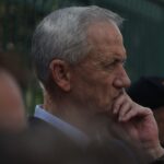 İsrail’de muhalif lider Gantz seçime çekildiğini açıkladı