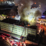 Tuzla’da Ayakkabı Fabrikasında Büyük Yangın: Ekipler 8 Noktadan Müdahale Ediyor