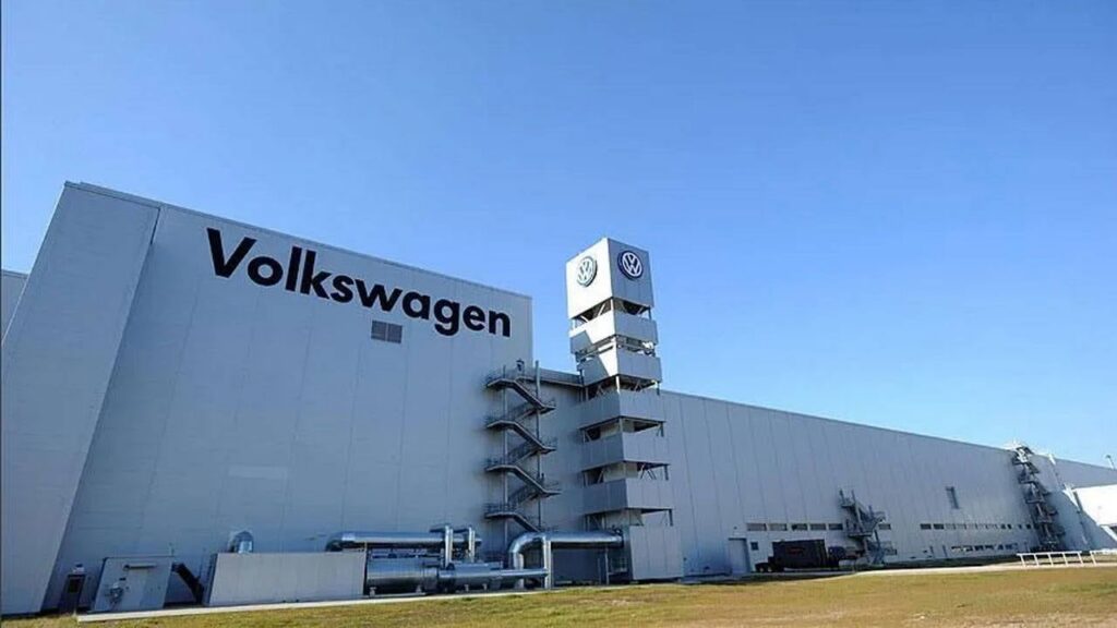 Volkswagen 660 bin çalışanına 2030’a dek zam yapmayacak