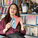 Ejîn bi zimanê şanoyê xizmeta doza jinê dike